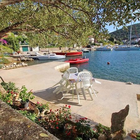 Apartmans And Rooms Dunjini Dvori Korčula Zewnętrze zdjęcie